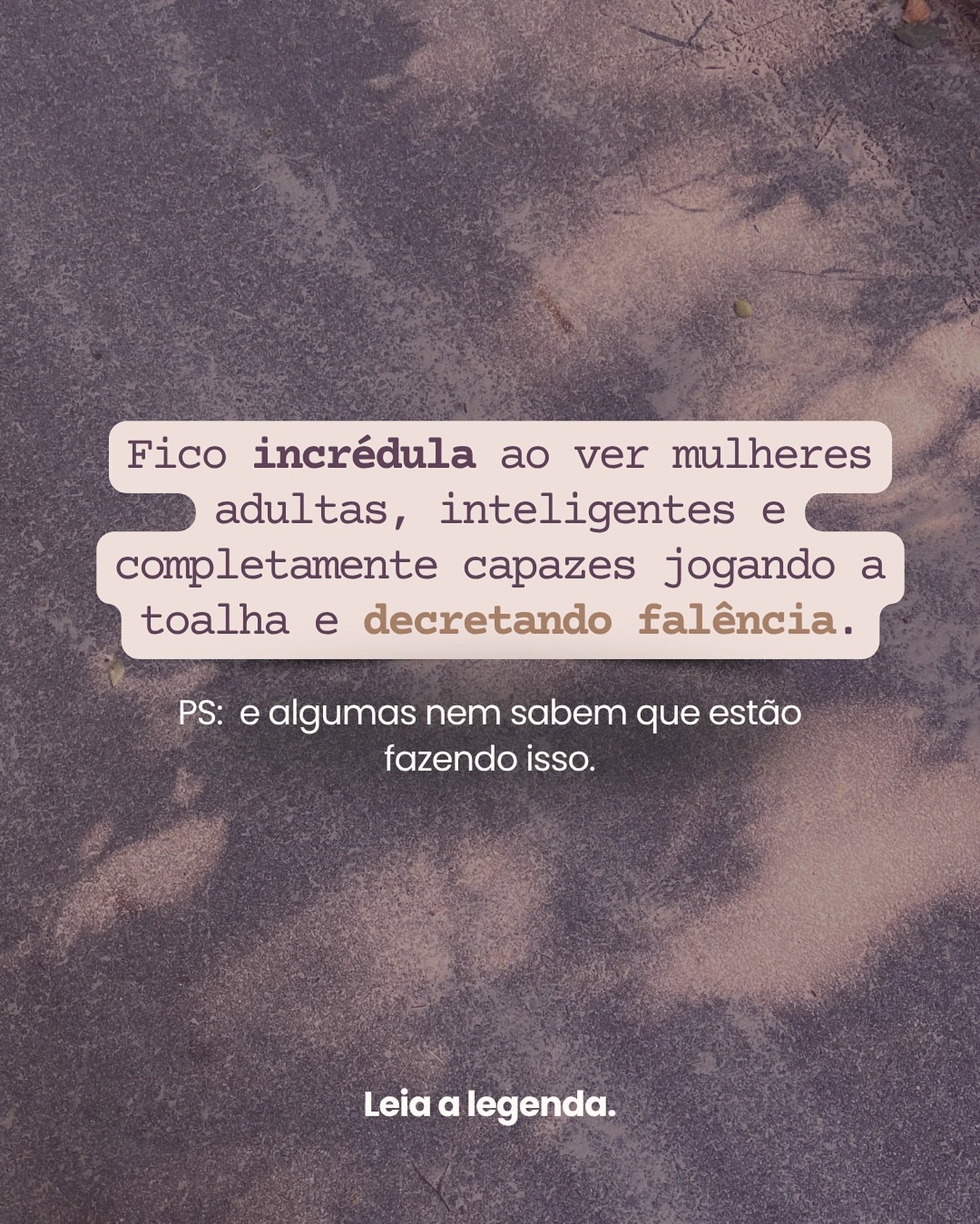 Será que você é uma delas? 👇“Tenho 35 anos, será que ainda dá tempo pra mim?”.“Já perdi tanto dinheiro em besteiras, agora nem vale a pena tentar mais...”“Tinha sonhos pra minha vida, e até tentei, mas nada foi pra frente... Pra evitar mais frustrações, parei de sonhar”.É assim que vemos mulheres, inteligentes e completamente capazes “declarando falência” em um período importantíssimo de suas vidas: a fase adulta (18 aos 45 anos).Por algum motivo a nossa geração acreditou que tudo viria: a carreira de prestígio, o carro, o apartamento, as viagens, o salário dos sonhos...Mas aí a realidade chega e joga um balde de água fria em todos esses planos 😮‍💨😮‍💨E com o passar dos anos, a única opção parece ser “declarar falência” dos seus sonhos e da sua capacidade de se aprimorar.Parece que agora você enferrujou e o seu tempo já passou. E isso te faz se sentir impotente.Como uma mulher adulta você tem todo o direito de continuar acreditando nessa narrativa.Mas se dentro de você ainda resta um pouquinho daquela versão sonhadora, que queria algo melhor pra você...... eu te convido a comentar a palavra: GUIA ✨Eu vou te enviar por mensagem algo de presente.Esse será o próximo passo para você sair de vez dessa espiral de falência. E tenho certeza que você nunca tentou ir por esse caminho antes.Comente e receba o presente gratuitamente: ✨ GUIA ✨